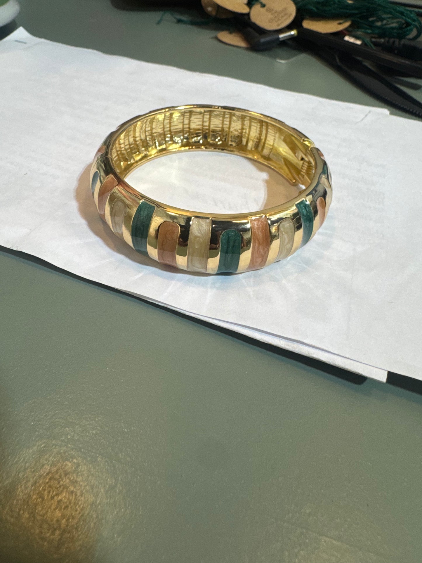 Green/Peach/White Gold Bangle