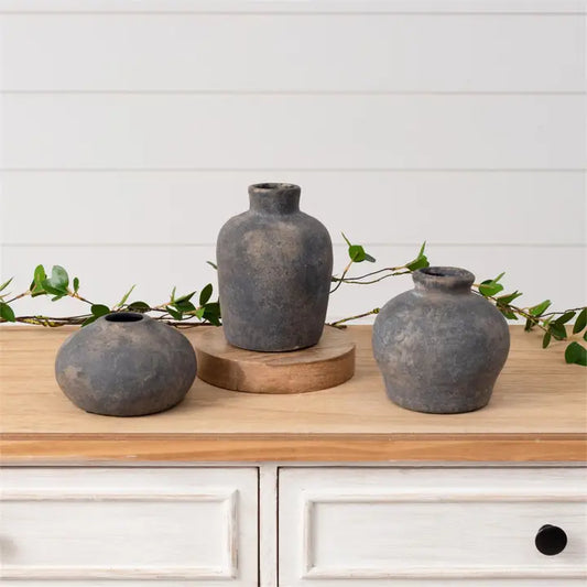 Black Distress Bud Vase-Short & Round