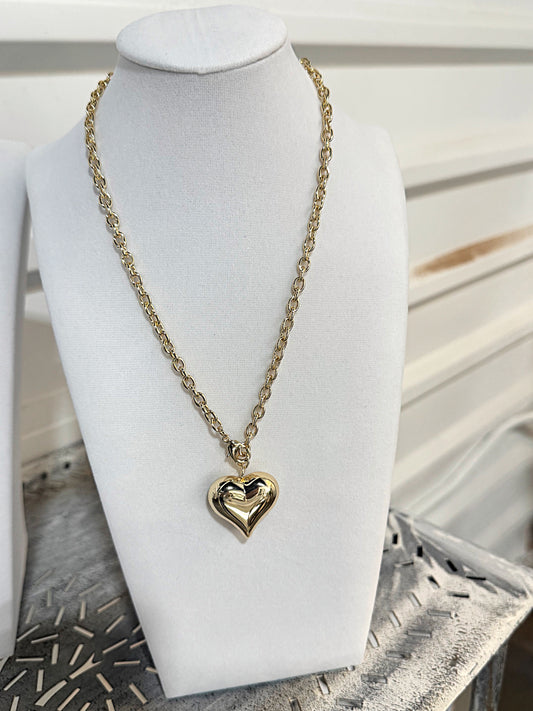 14" Medium Gold Heart Necklace