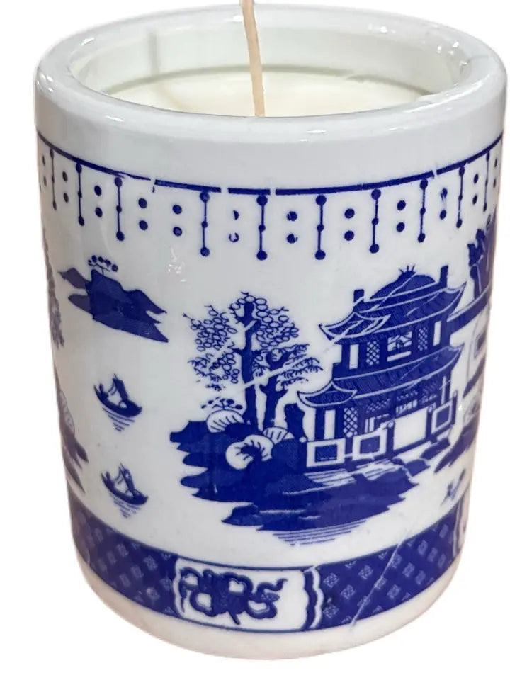 Blue & White Chinoiserie Canton Scene Cylinder Candle